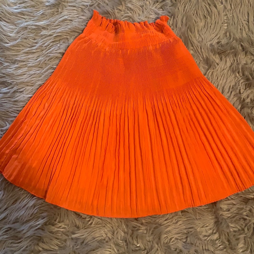 Skirt that can be worn as a top as well Colorful